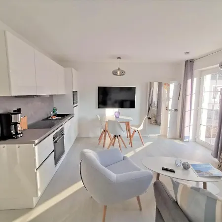Apartmán Moderne Mit Eigener Terrasse - Haus Inselwind Meerhafen Groß Zicker