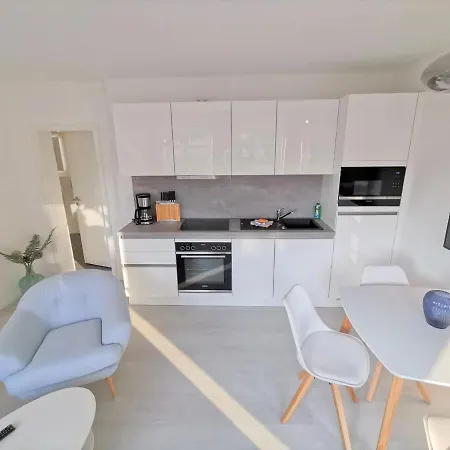 Apartmán Moderne Mit Eigener Terrasse - Haus Inselwind Meerhafen Groß Zicker